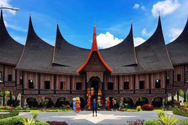 Paket Tour Padang 1 Hari Murah