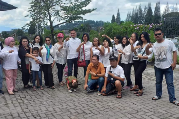 Tour Padang 2D1N