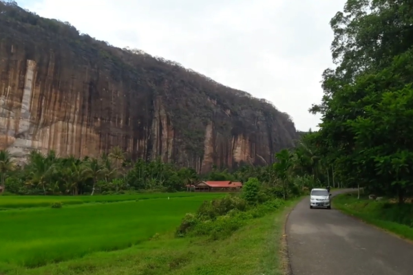 Tour Padang 6 hari 5 Malam